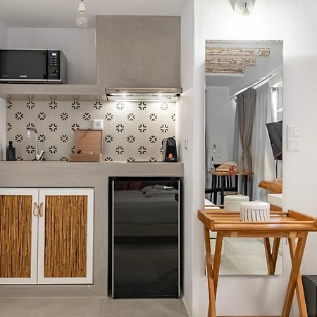 Aelia Suites Adamantas  Exteriör bild