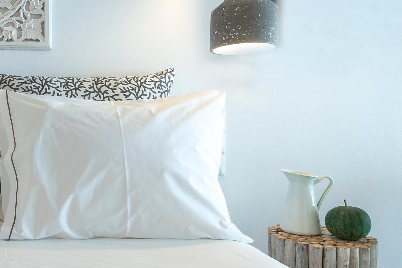Aelia Suites Adamantas  Exteriör bild