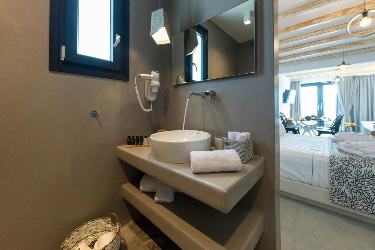 Aelia Suites Adamantas  Exteriör bild