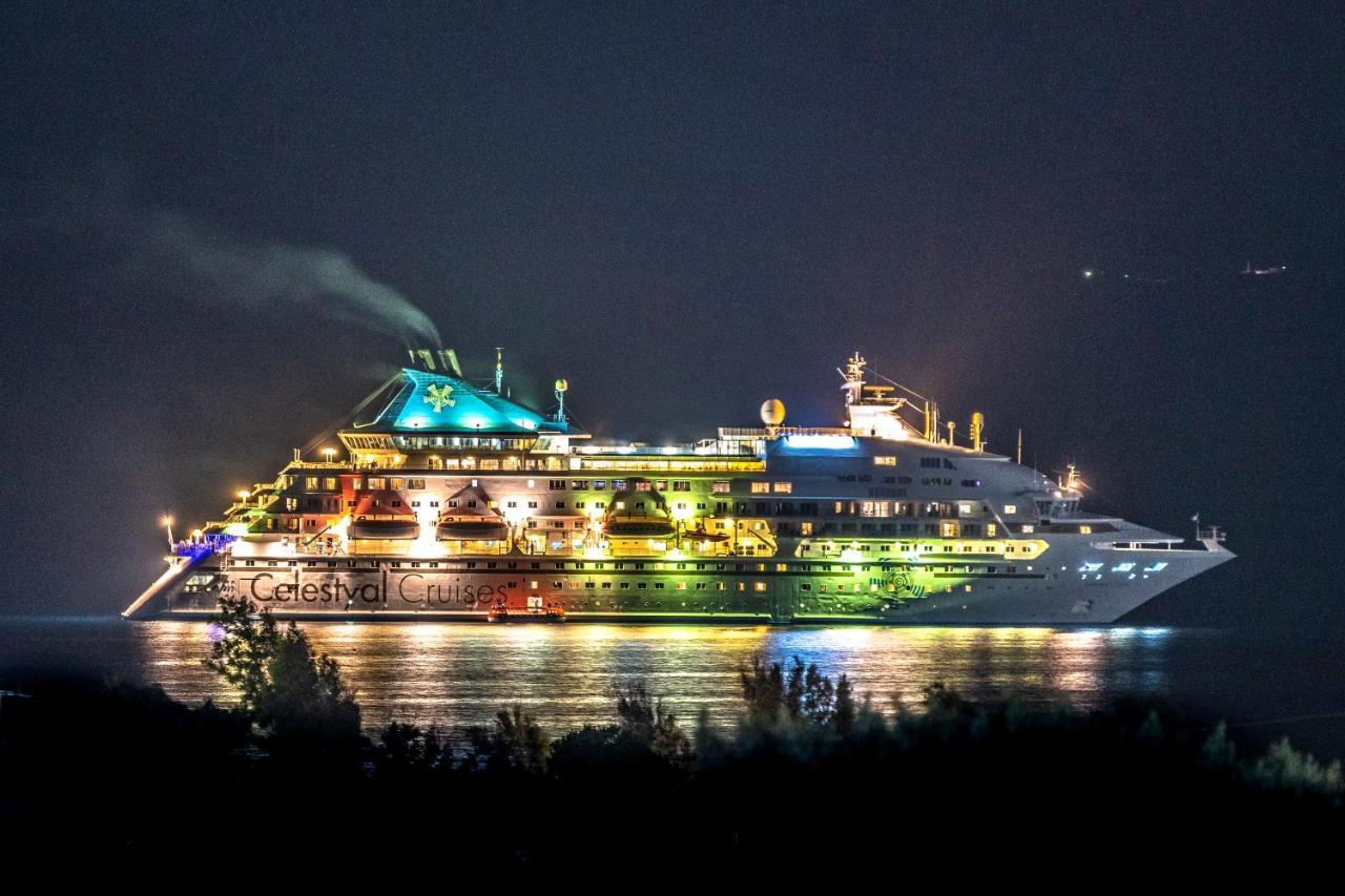 Aelia Suites Adamantas  Exteriör bild